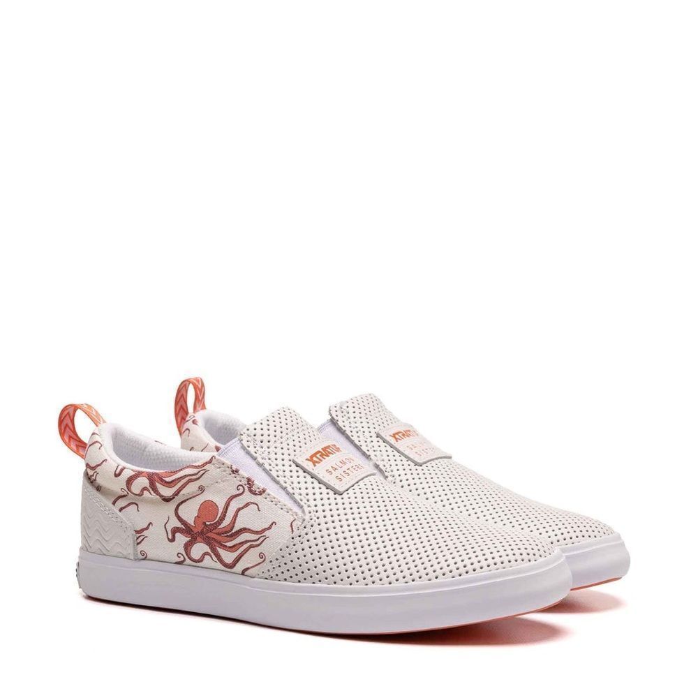 XTRATUF Salmon Sisters octopus‎ sneakers B35